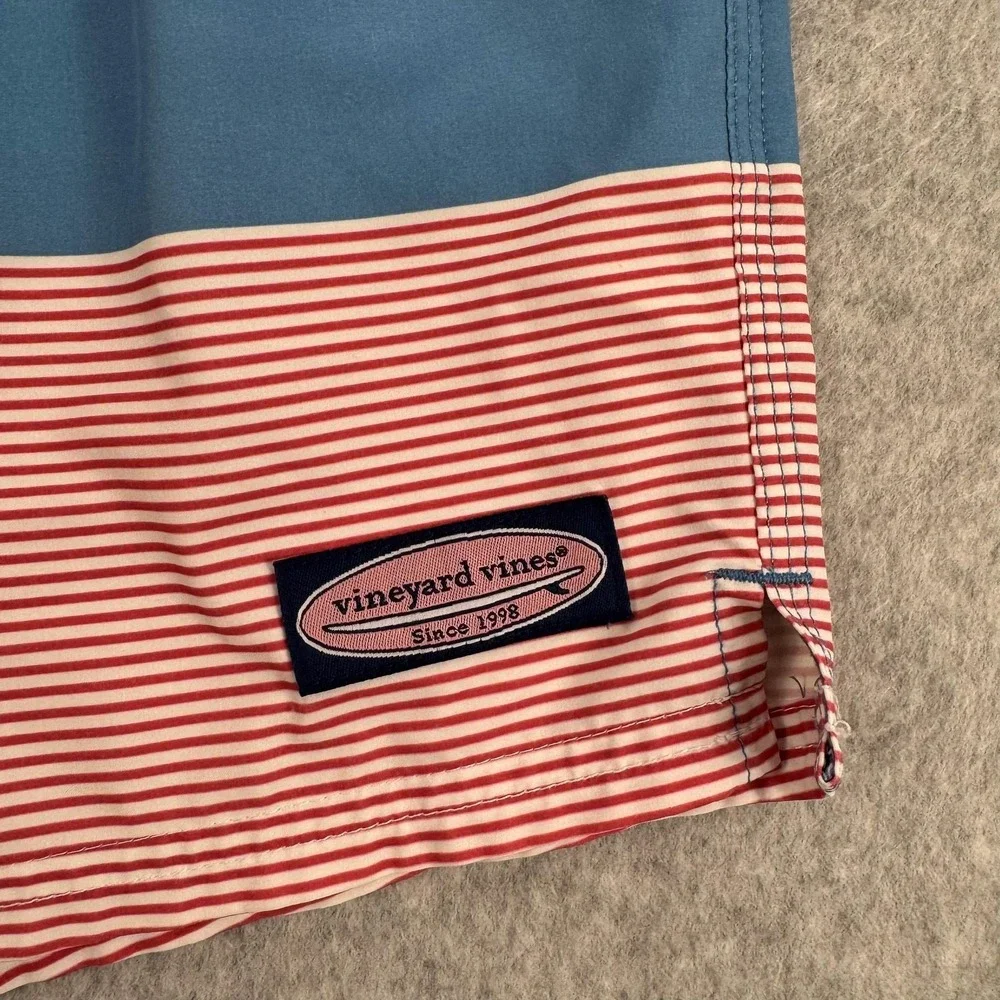 Vineyard Vines‎ Swim Trunks Shorts Mens Large Multicolor Stripe Lined Stretch